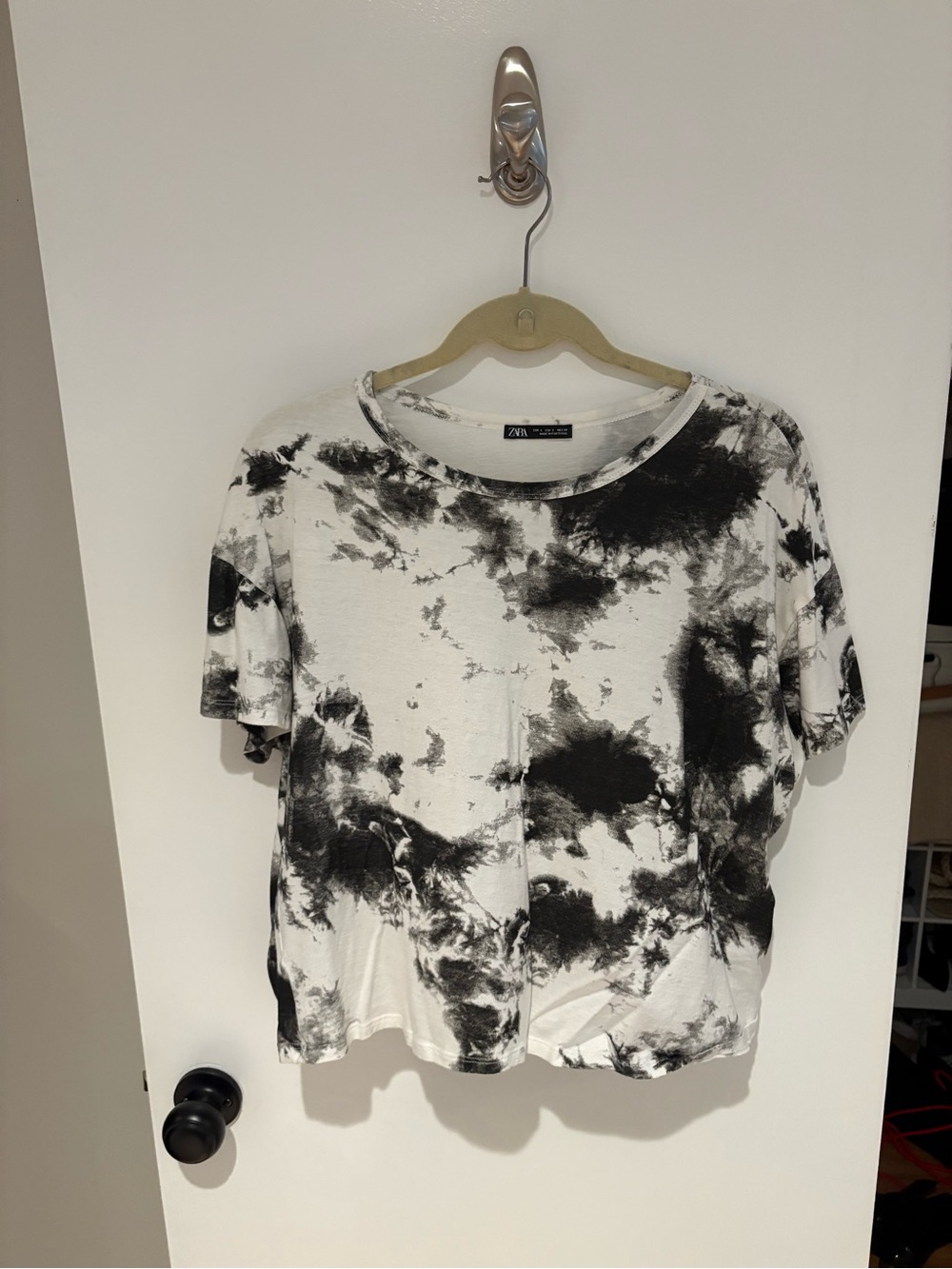 Zara Black & White Cropped Tie-Dye Short Sleeve Tee